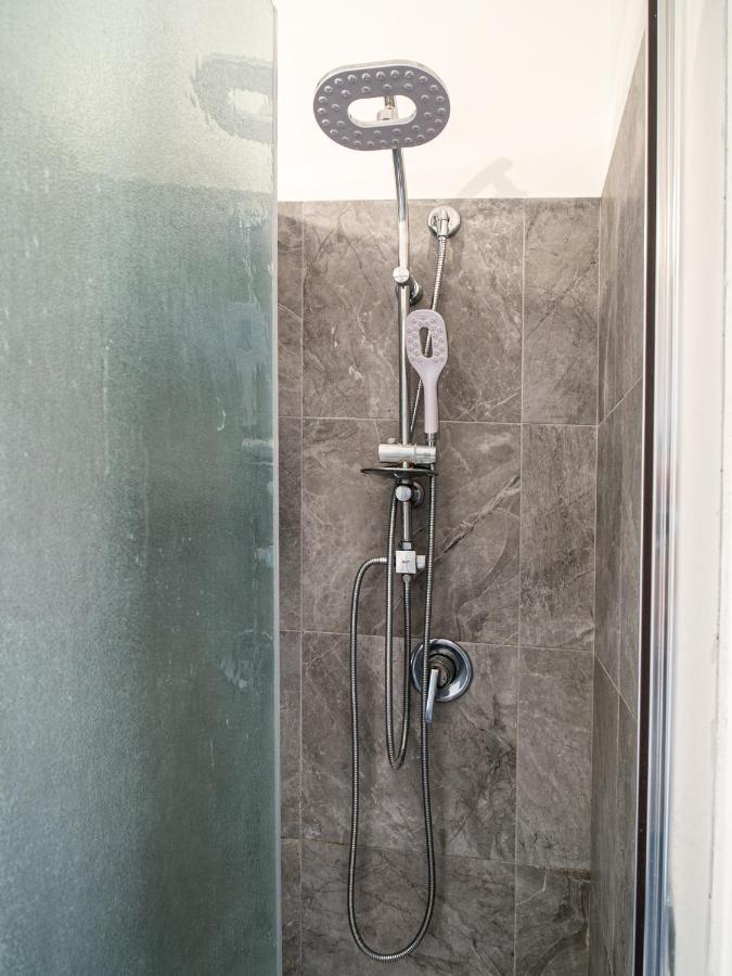 Little Diamond - City Centre Apartment Каляри Екстериор снимка
