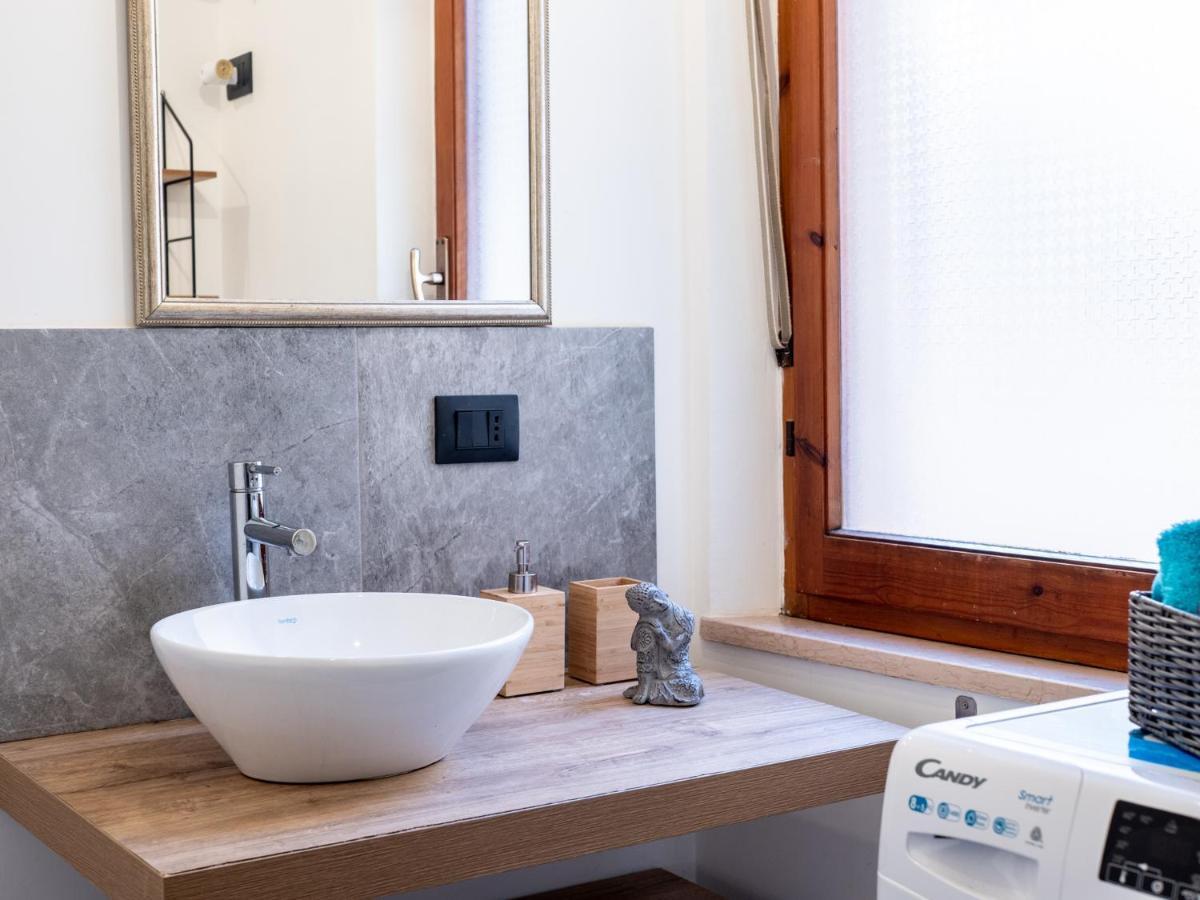 Little Diamond - City Centre Apartment Каляри Екстериор снимка